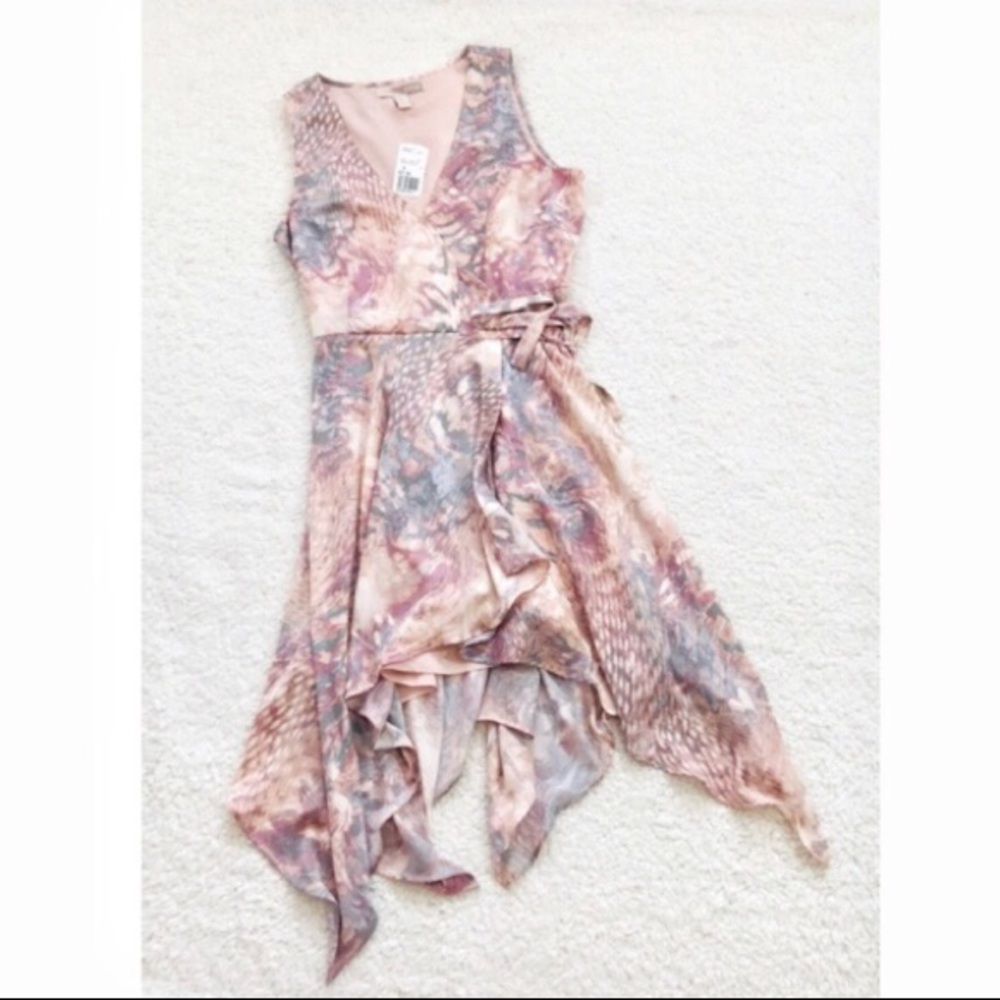 Forever 21 pink and gray animal print wrap dress